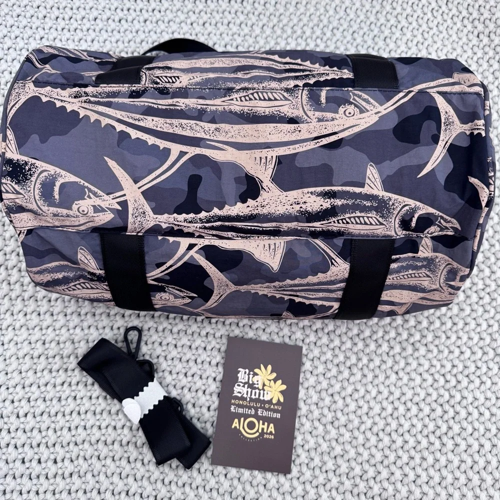 Aloha Collection• Super Special LTD Edition Keep It Light Sporty Duffle AHI CAMO